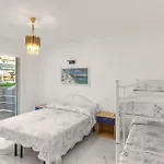 Modern Flat With Shared Pool And Terrace Apartamento Bibione