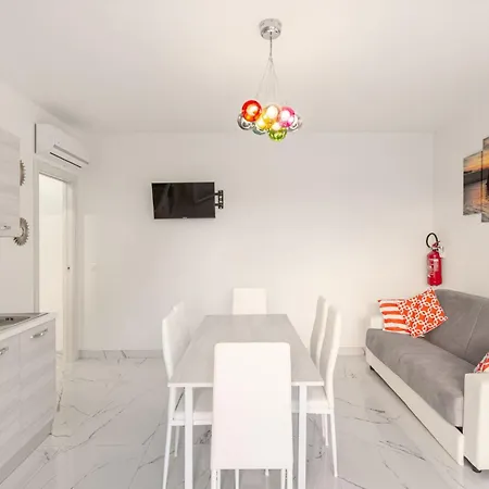 Apartamento Modern Flat With Shared Pool And Terrace Bibione