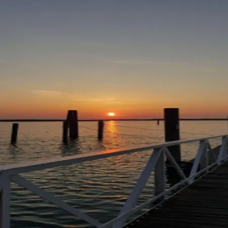 דירה Modern Flat With Shared Pool And Terrace *