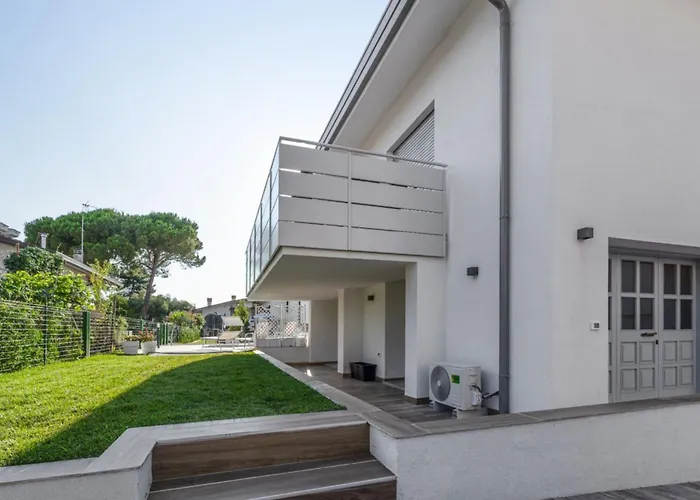 Apartament Modern Flat With Shared Pool And Terrace Bibione