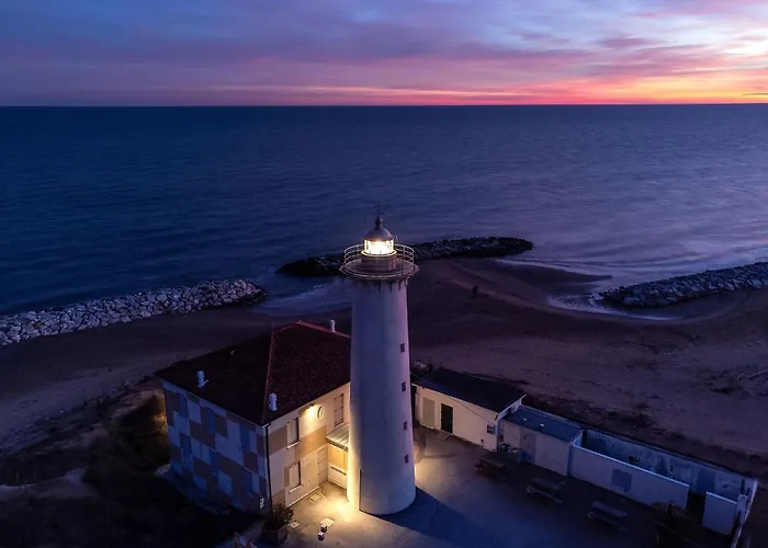 Modern Flat With Shared Pool And Terrace Apartament *